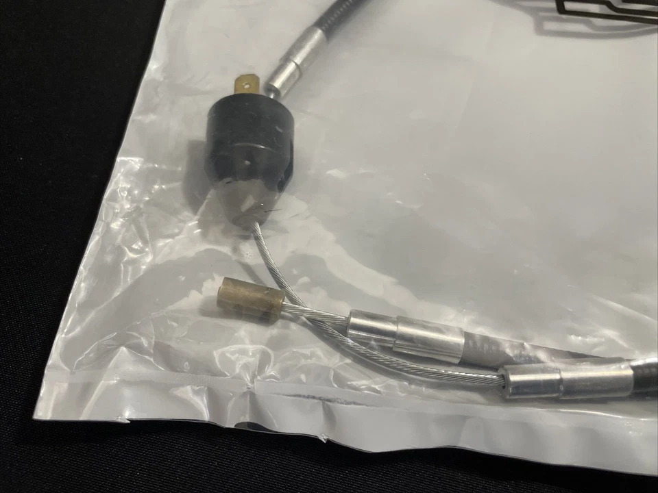 Cable de freno delantero BSA Triumph 650 750 con interruptor 60-3075 A65 A70 TR6 T120 OIF Foto 2 de 4