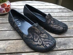 dansko olivia