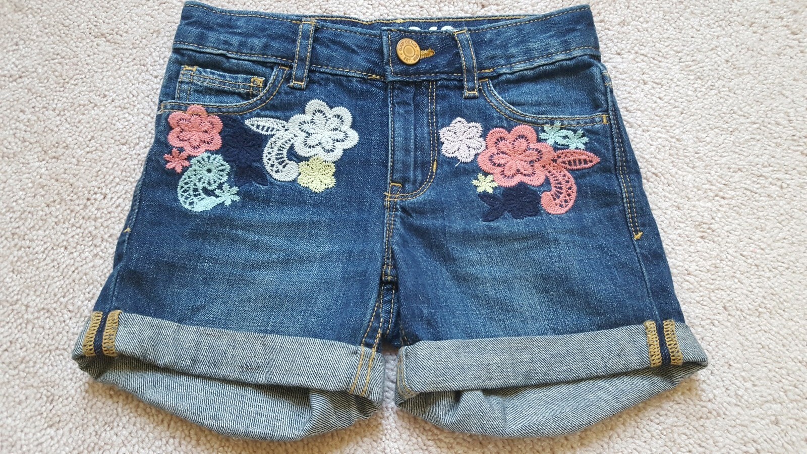 Picture 5 of 6