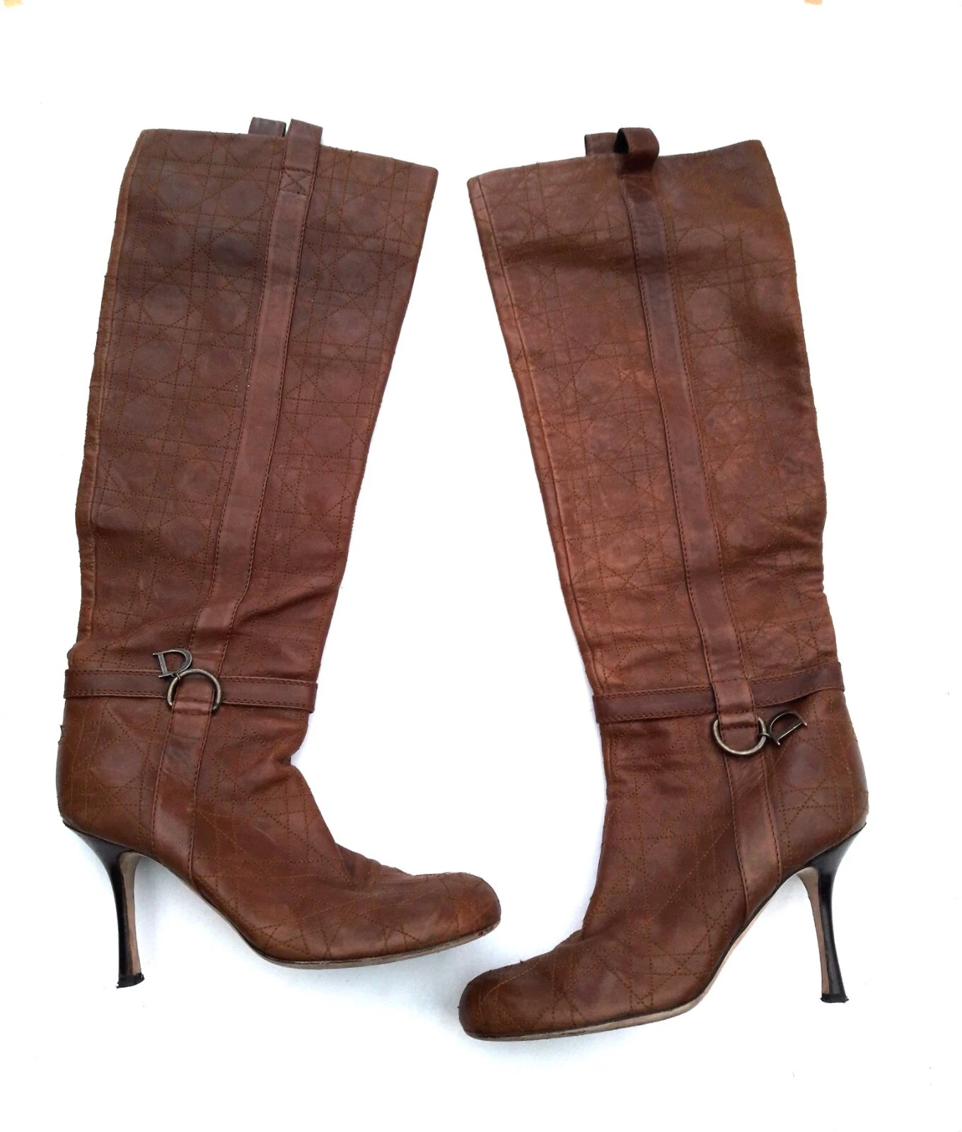 Bottes Christian Dior pointure 39,5 motif matelassé cuir marron logo talons