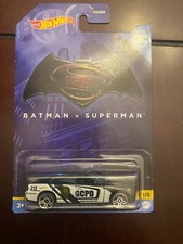 Hot Wheels BATMAN v SUPERMAN '11 DODGE CHARGER RT