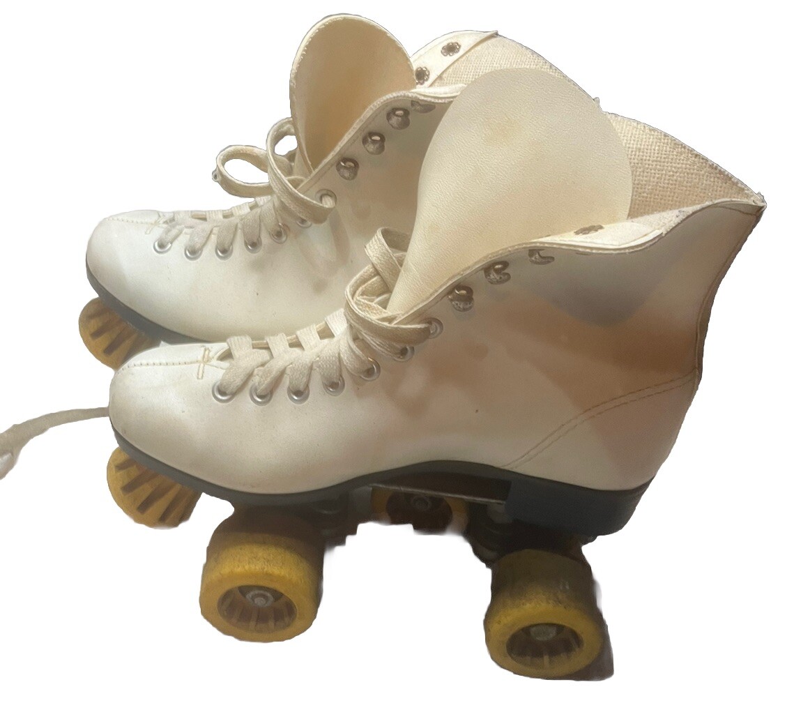 Nash Cruisers Roller Skates White Yellow Wheels Leather