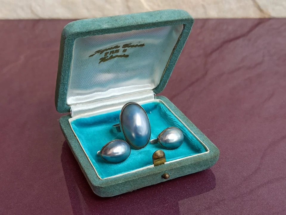 Anillo y pendientes de plata Nautilus 1930, pendientes con concha de perlas, madreperla Foto 2 de 4