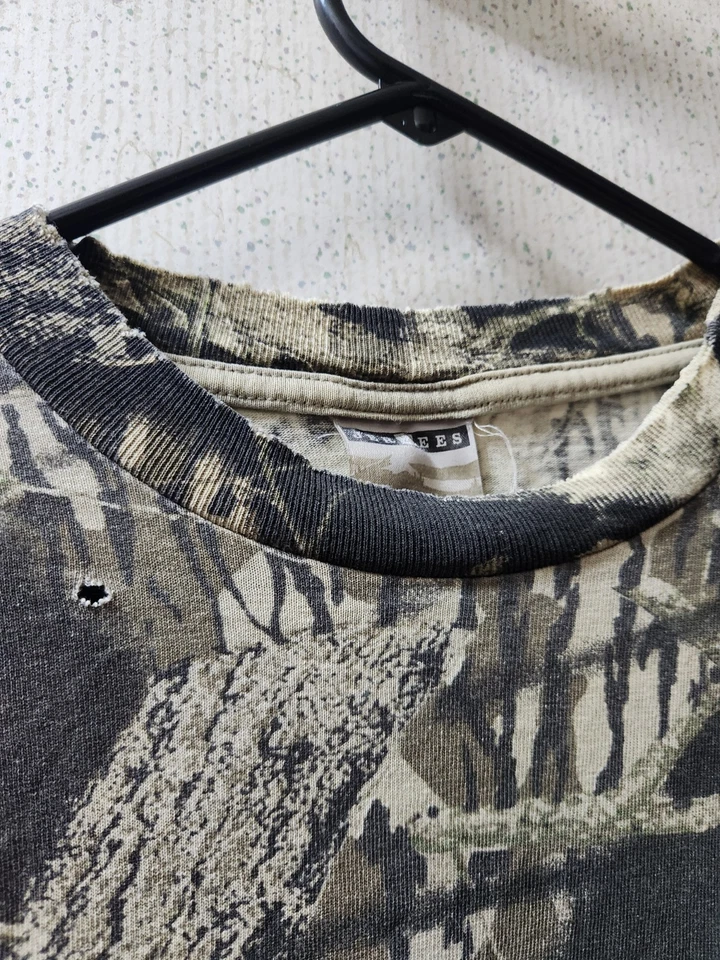 Vintage Jerzees Outdoor Hunting Shirt Long Sleeve Camo Large Distressed - Image 2 of 4