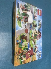 Lego Changing Seasons 31038 Set 3 in 1 Creator Set ( Damage Box) Retired Set!