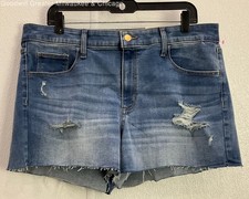 NWT Universal Thread Women's Super Stretch High Rise Midi Jean Shorts Size 18