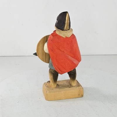 ノルウェー　剣士木彫　人形　HENNING Wood Carving へニング Hand-Carved Henning Viking Warrior Figure Norway Sword Shield