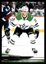 2024-25 Upper Deck Base Hockey Singles 251-450 NM-MT Complete Your Set