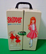 MATTEL SKIPPER TAN LITTLE SISTER Doll Vinyl Trunk 1964 WARDROBE CARRYING CASE