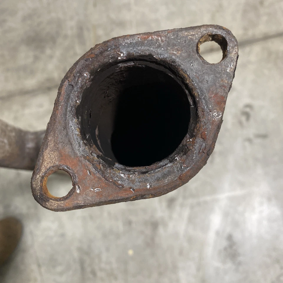 Y Pipe for 1987-1991 Ford LTD Crown Victoria / Merc Grand Marquis 5.0L , 5.8L V8 Foto 2 de 4