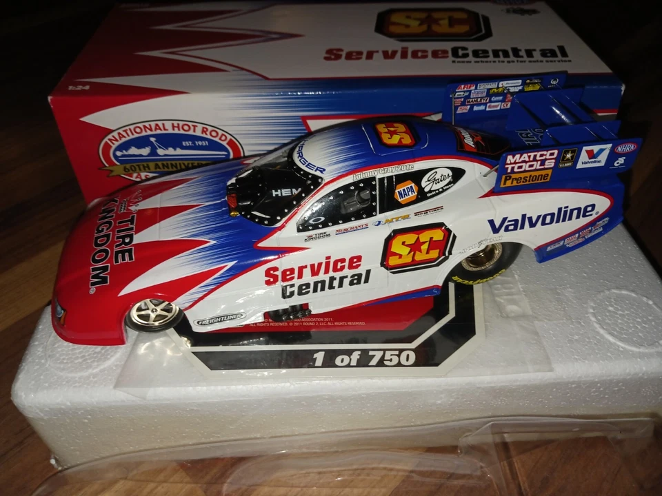 Coche divertido Johnny Gray Service Central 1:24 NHRA 2011 raro ((nuevo en caja))) Foto 4 de 4