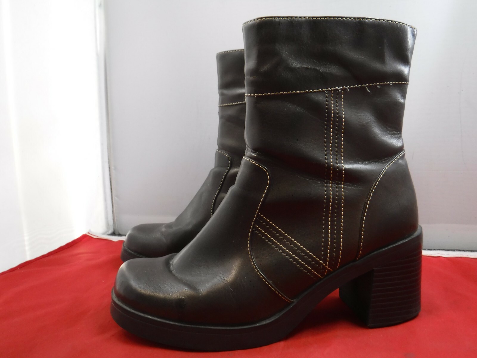 90s chunky platform boots