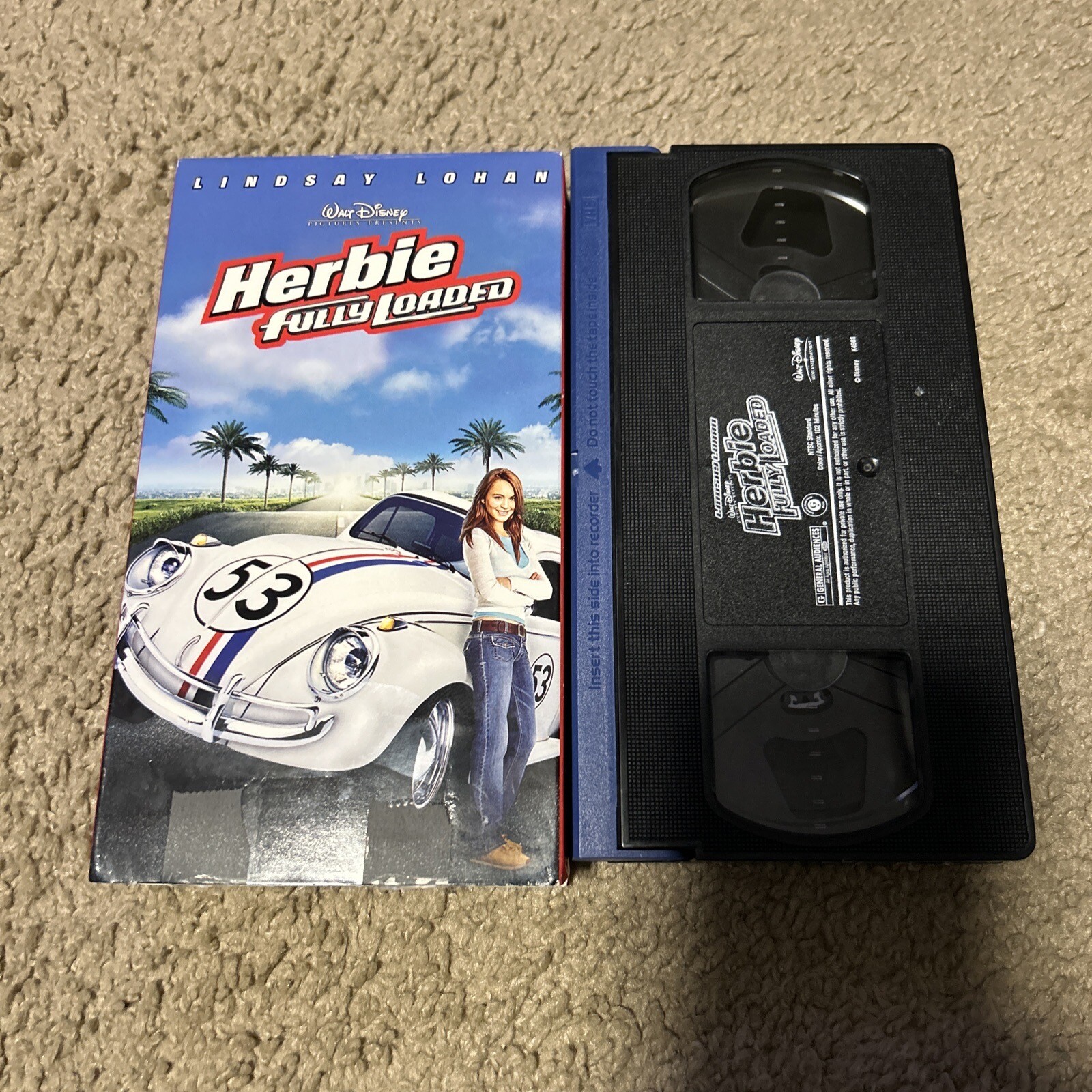 Walt Disney's Herbie Fully Loaded (VHS, 2005) Lindsay Lohan