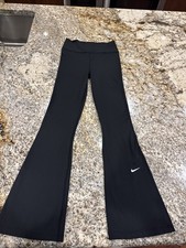 Nike Pants Girls Large Black Sportswear Tight Full Length Flared Leggings Kids