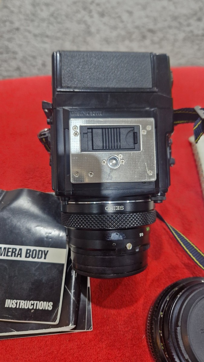 Zenza Bronica ETRSi Medium Format Camera With 75mm f2.8 Lens, WLF
