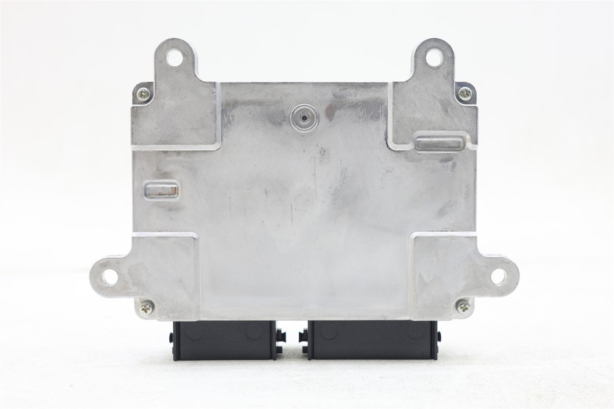 NEW OEM Mitsubishi ECM Engine Control Module 1860C038