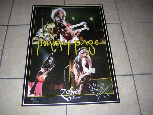 VINTAGE ORIGINAL GUITARIST JIMMY PAGE COLLAGE POSTER SIGNED NUMBERED SIGNTURE - Picture 5 of 8