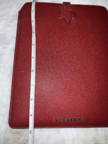Burberry iPad Or Tablet Sleeve Case Red Leather Closure AUTHENTIC 8” X 9.5” EUC - Photo 7/12