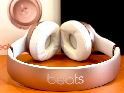 Beats by Dr. Dre Solo3 Wireless On-Ear Headphones (Special Edition
