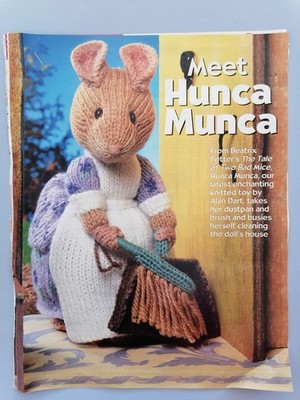HUNCA MUNCA Knitting Pattern from Alan Dart, 20cm tall, 8ply - Beatrix Potter