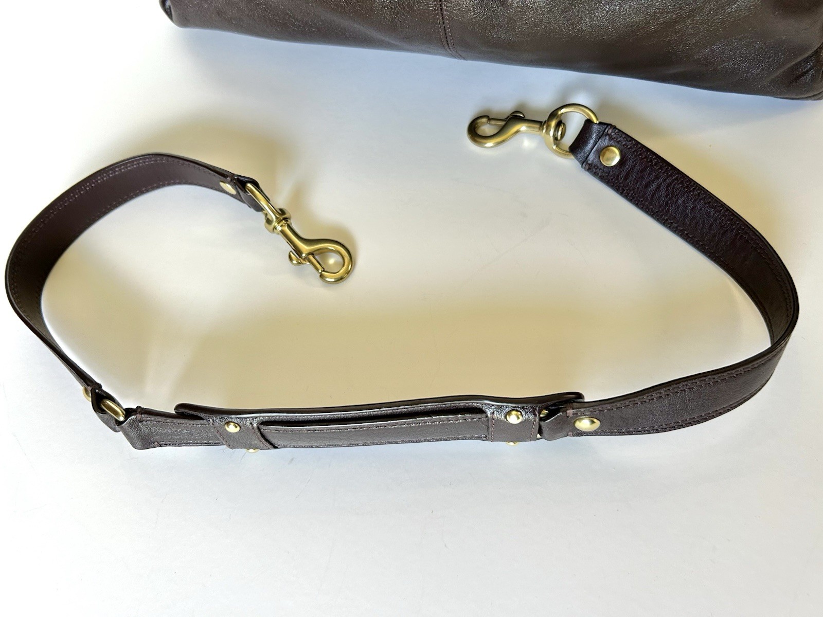 Authentic Vintage Solid Brown Shoulder Bag Conver… - image 8