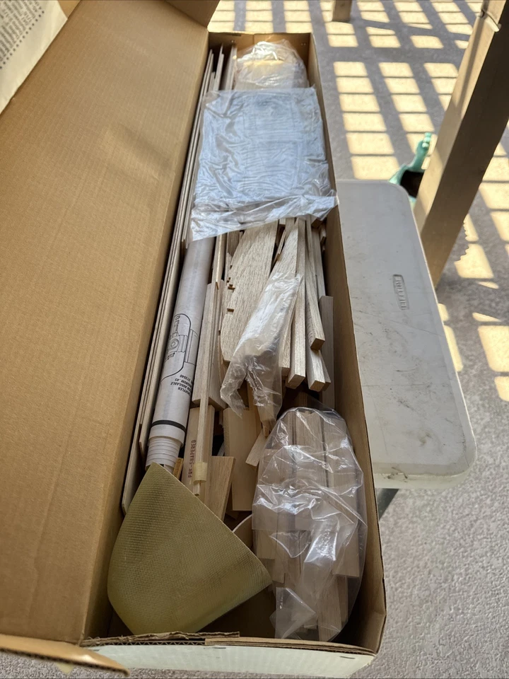 Global Quality Kits Skylane RC Scale Trainer Model Plane Kit 232310 72” WS .60 - Image 4 of 4