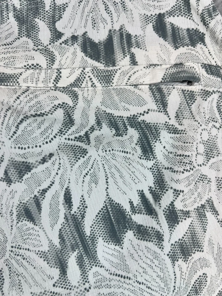 Pantalones Cortos Athleta Trekkie North 6 Encaje Superposición Floral Activo Senderismo Informal Verde Foto 4 de 4