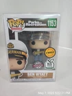 Funko Pop! Television #1153 Parks & Rec Ben Wyatt Special Chase Big Apple + PP