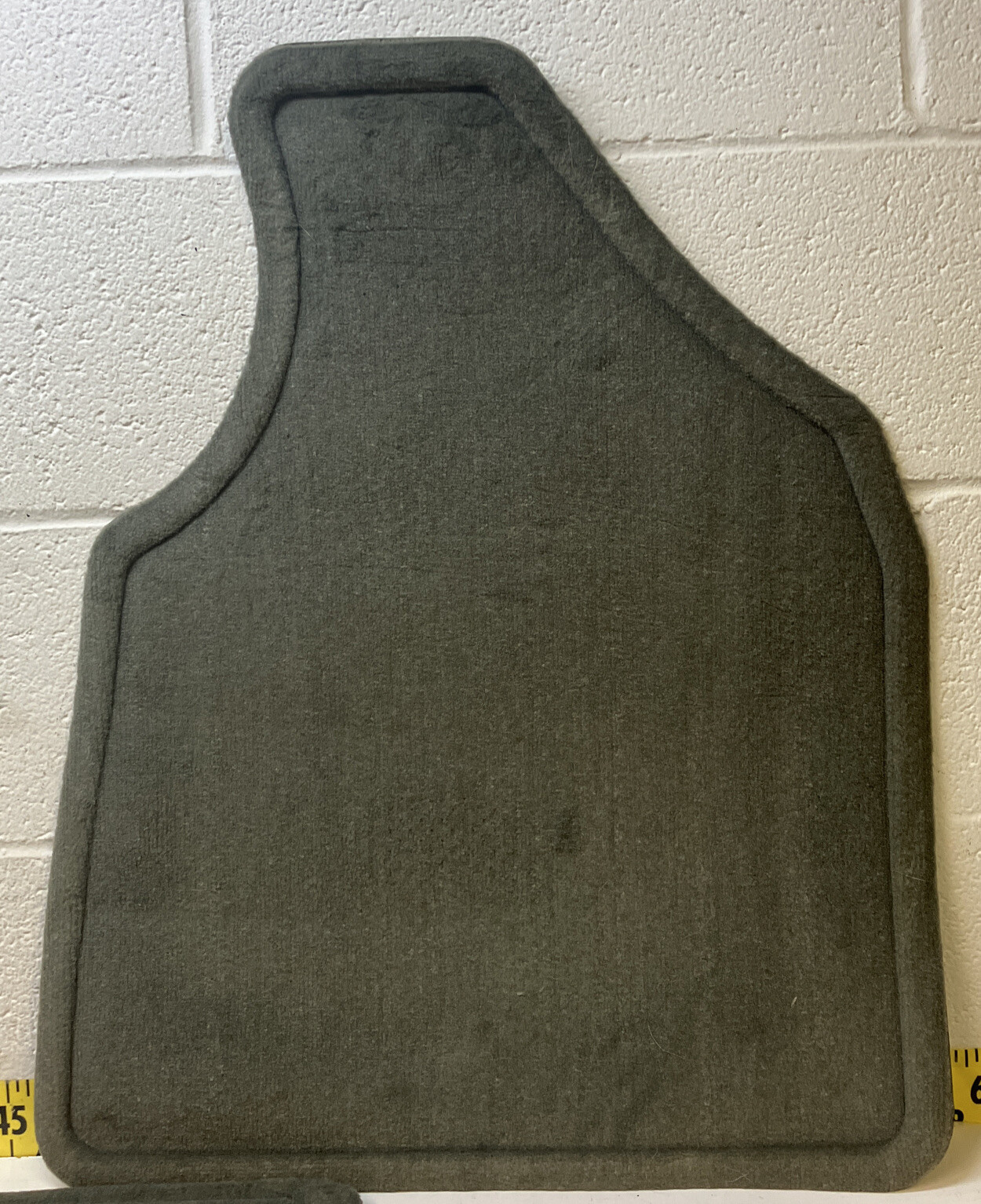 New OEM GM 4 Piece Set Of Floor Mats 22789873 20092017 Chevrolet