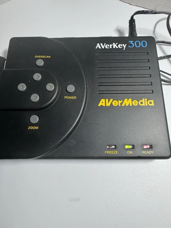 EUC AverMedia AverKey 300 K0C3 w/ Remote & Power Cord Tested & Working - Image 2 of 4