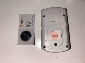 Sega Dreamcast White VMU HKT-7000 Visual Memory Card Unit with Cap + New Battery