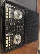 Pioneer DJ DDJ-SR Black 2-Channel Controller excellent Condition Case Included