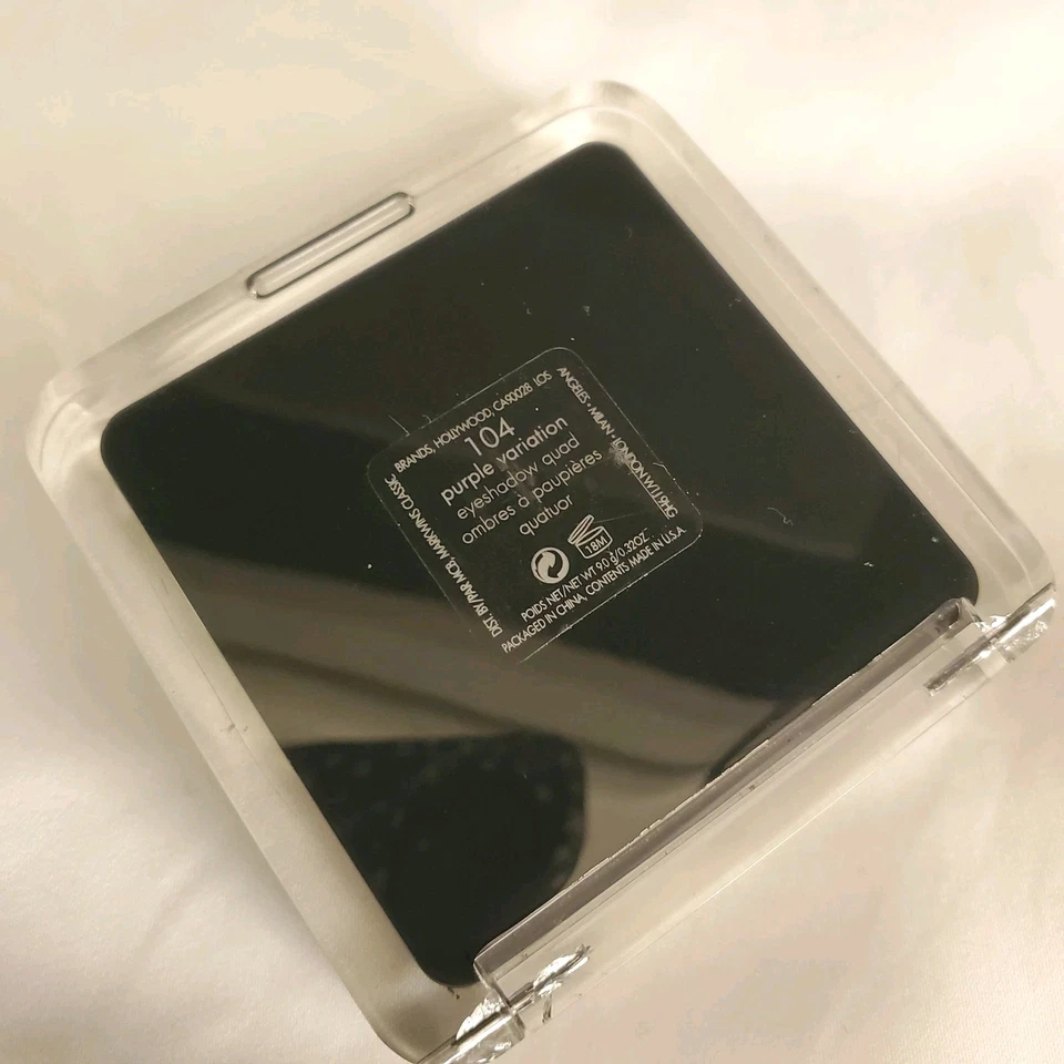 Sombra de ojos cuádruple Calvin Klein ~ 104 variación púrpura ~ ¡NUEVA SIN CAJA! Foto 4 de 4