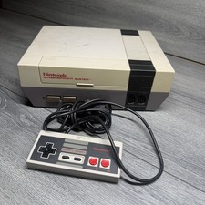 Nintendo NES-001 Original Nintendo Entertainment System Console Gray Tested 