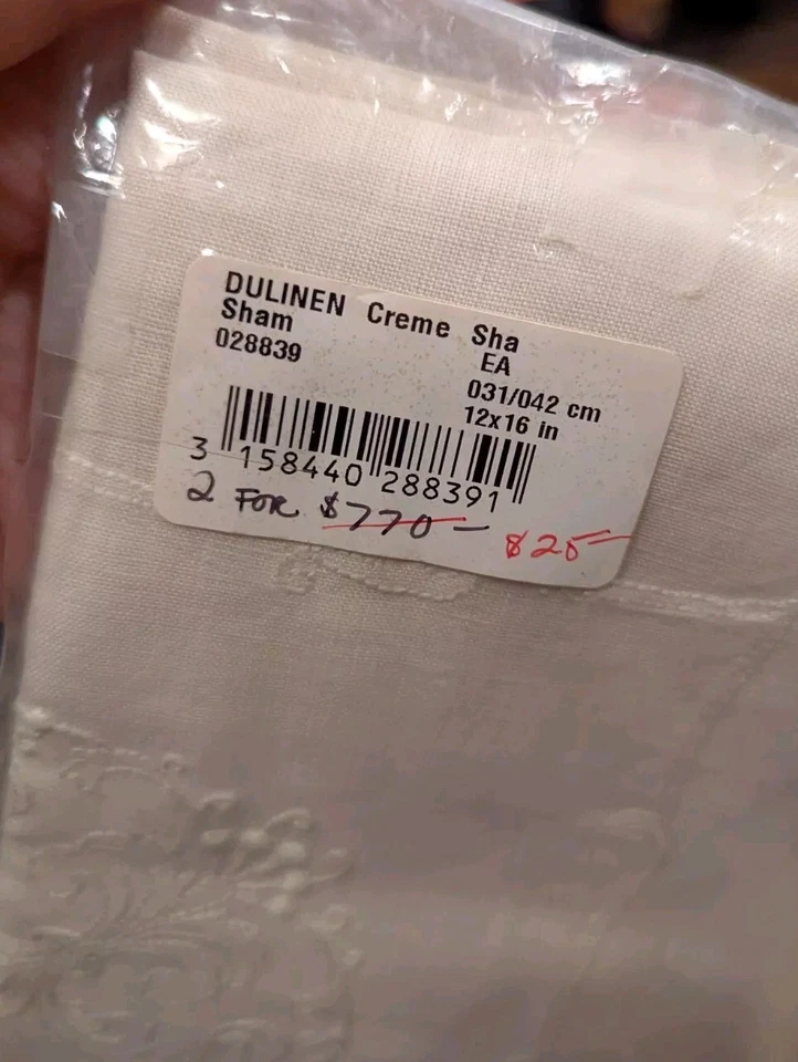 Pair New Vintage Yves Delorme Sham Embroidered Cover Pillow 12 X 16 Linen Creme - Image 2 of 4