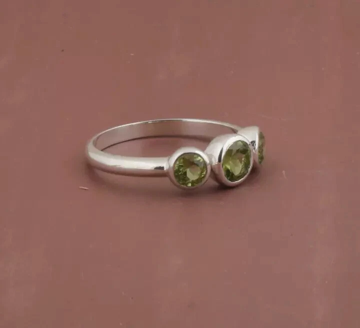 925 Solid Sterling Silver Natural Peridot Cut Handmade Dainty All Size C 225 - Image 2 of 4