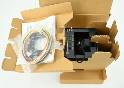 Motorola NTN9176C Vehicular Charger For Radio Battery MT1500, XTS1500, XTS3000