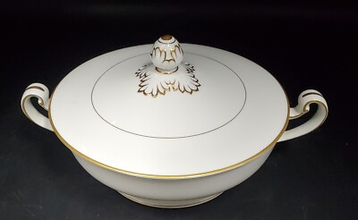 1 Noritake Nippon Toki Kaisha Serving Vegetable Bowl With Lid Gold Trim