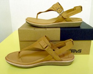 teva encanta thong sandal