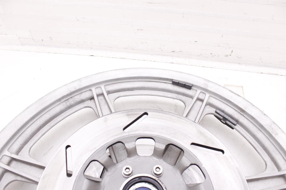 Llanta delantera 81 Yamaha Xs850l OEM Foto 4 de 4