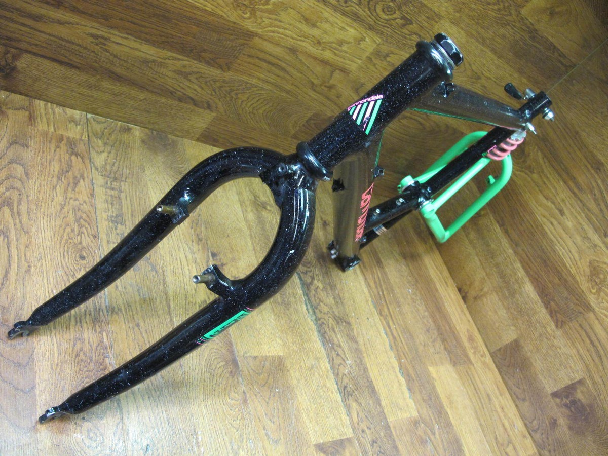 VINTAGE CANNONDALE EST 26