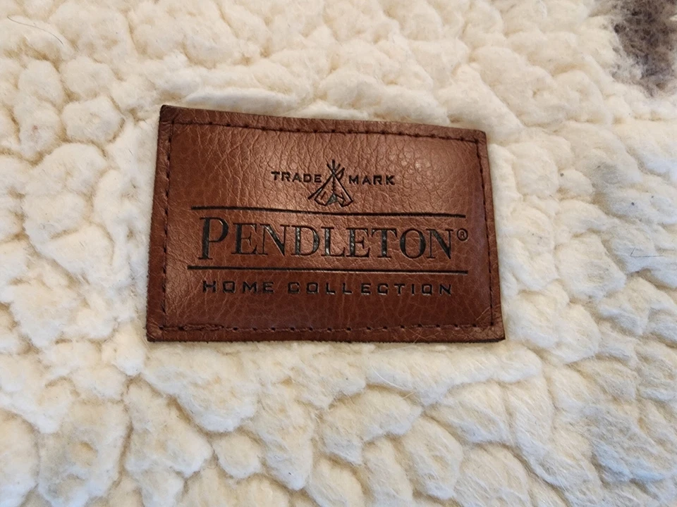 Pendleton Home Collection Blanket White Sands Cream 97"x88" Aztec Native Design - Image 3 of 3