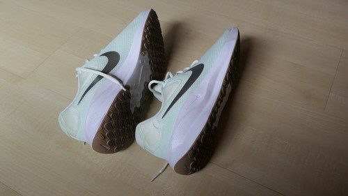 Nike Revolution 7, Damen Sportschuh in mintgrün, Gr. 11,5 (43,5), neu - Bild 7 von 7