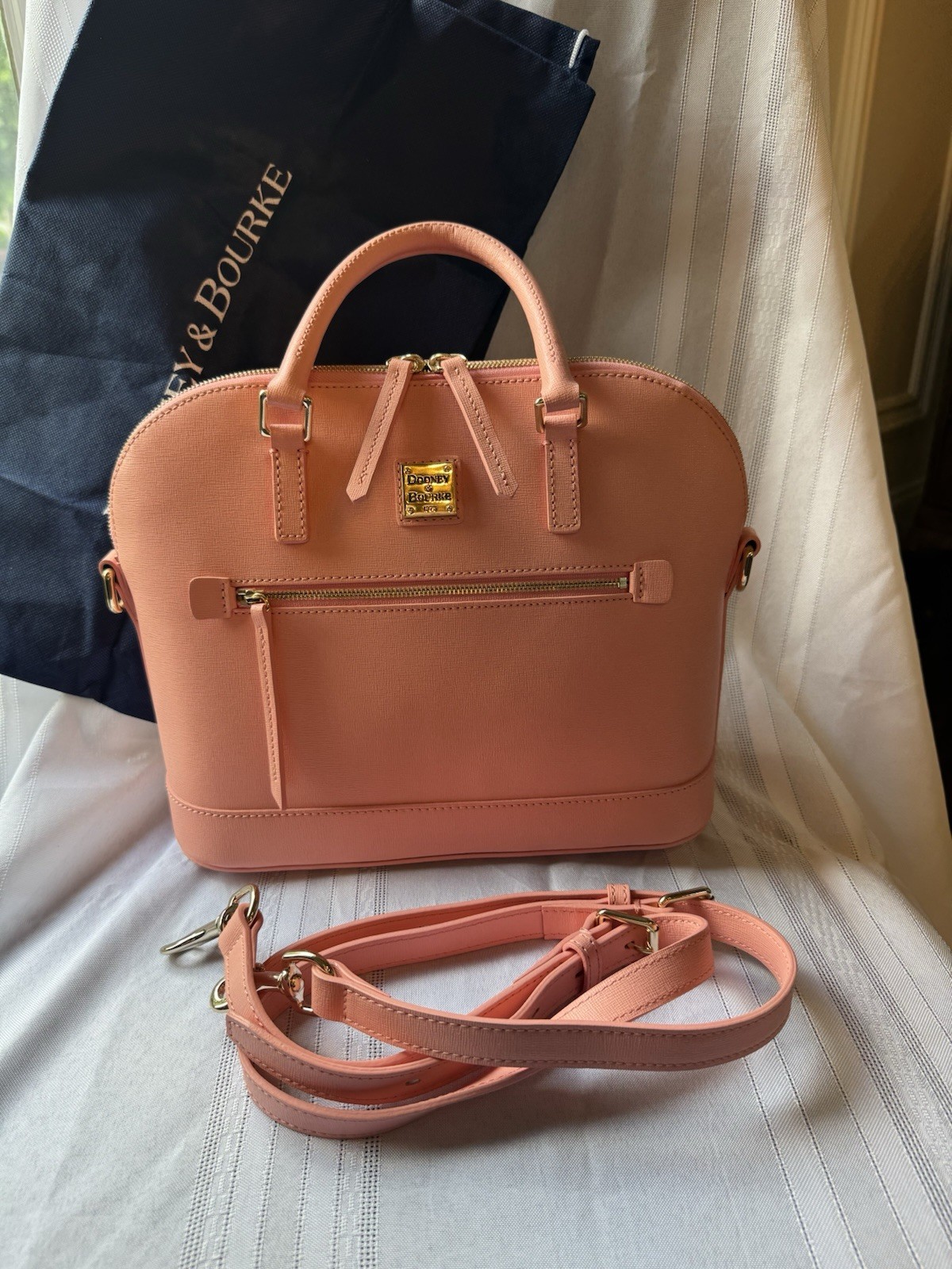 Dooney&Bourke Pink Saffiano Leather Domed Satchel, pre-owned excellent condition