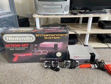 Nintendo NES action set console bundle