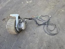 OEM TENNANT M17 H20 DRIVE Wheel, Drive, Ac, W/O Brake Tire Assy 1242744 9015044