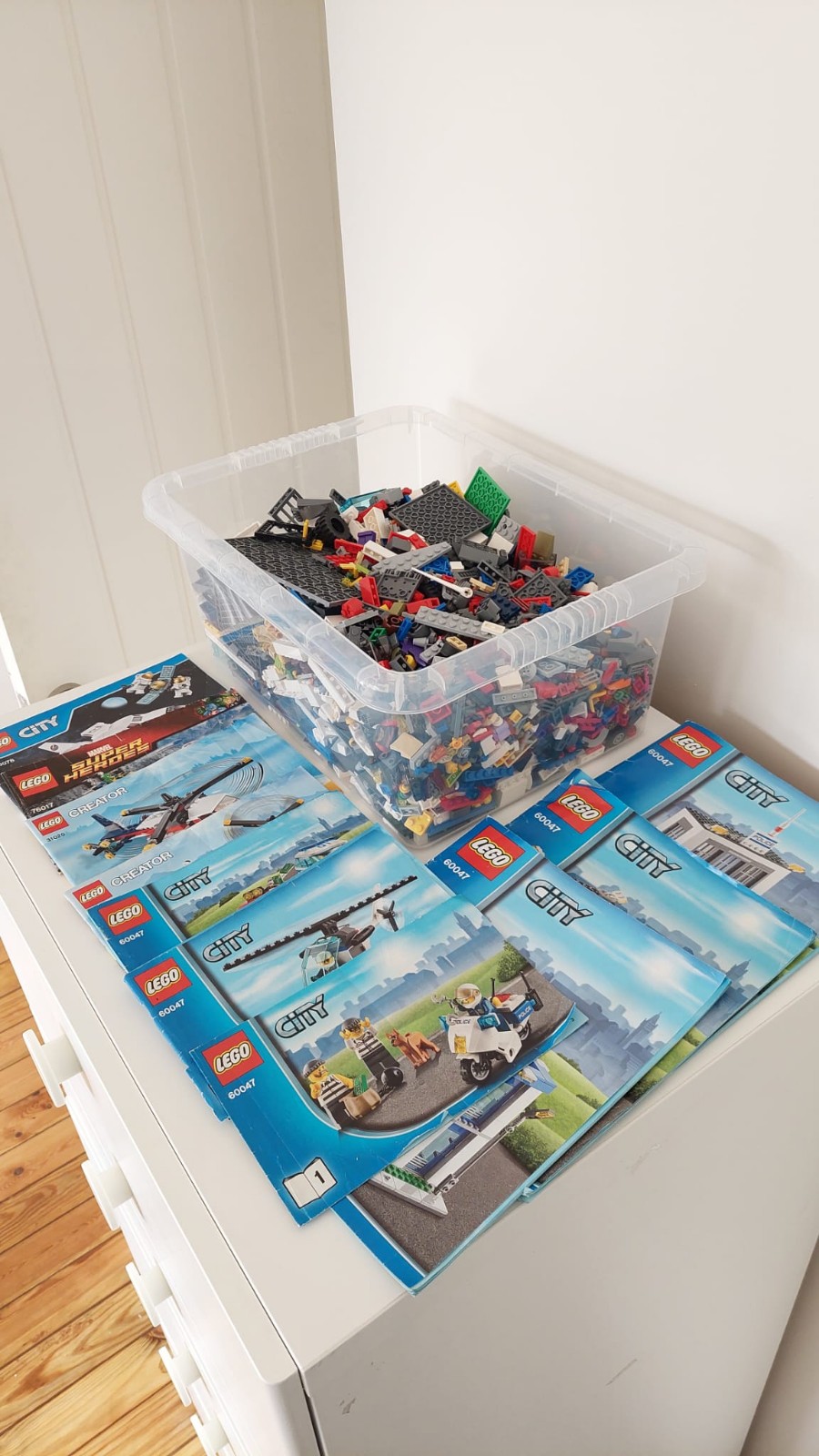 3KG Genuine LEGO Bulk Mixed Pieces Lot + Instructions – With Unusual Parts