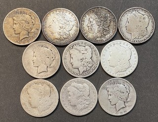 10 COIN LOT MORGANS & PEACE SILVER DOLLARS CULLS STAINS & WEAR FULL DATES
