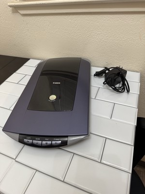 Canon CanoScan 3200F Flatbed Scanner Digital Document Copier with Cord