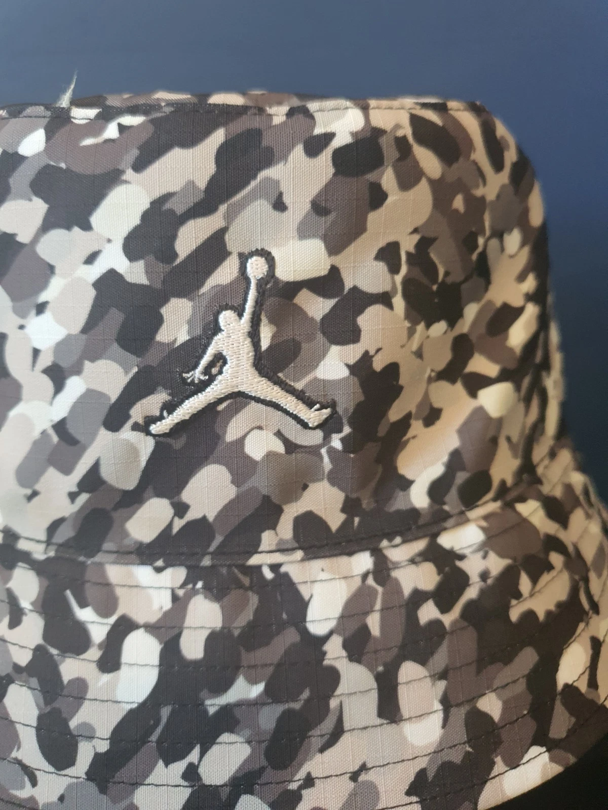 Air Jordan Bucket Hat - Camo/Black Reversable - Very Rare Colour - Uk Medium ✨️